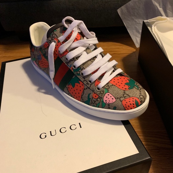 Gucci sneakers - Picture 2 of 4